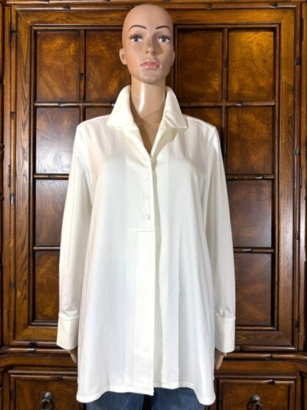 Marla Wynne Ivory White Cotton Knit Hidden Button Long Sleeve Button Down Shirt